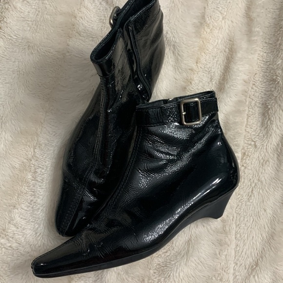 Prada booties - Picture 2 of 5